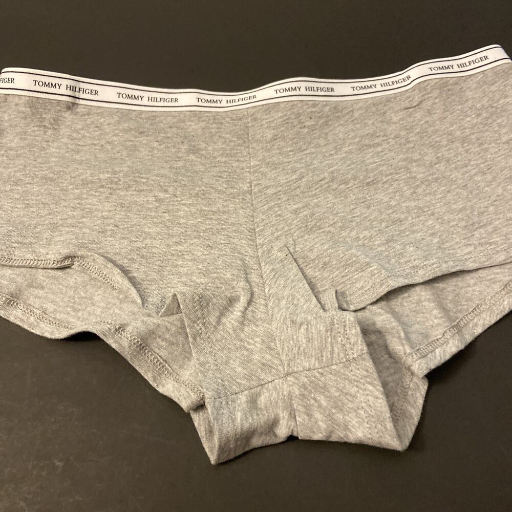 TOMMY HILFIGER COTTON BOYSHORT PANTIES FOR WOMEN / GREY/ MEDIUM